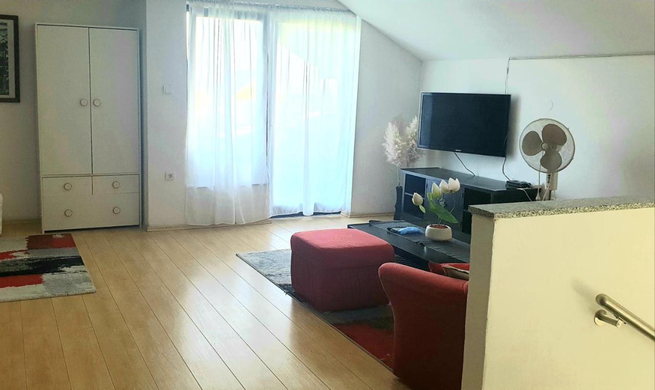 La Tina Lägenhet Zagreb Exteriör bild